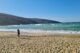Η παραλία κολυμπήθρα με αέρα στην Τήνο