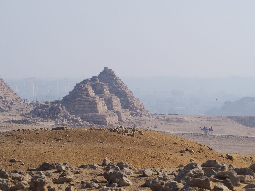 Άποψη από τον χώρο στις Πυραμίδες της Γκίζας